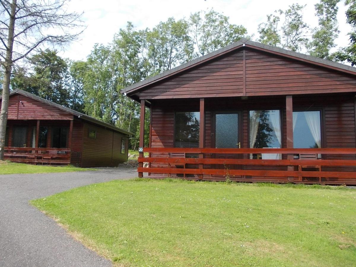 Birch Lodge 20 With Hot Tub Newton Stewart Exteriör bild